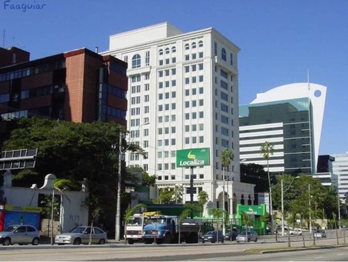 Homestay 2 - Avenida Carlos Gomes Porto Alegre Buitenkant foto